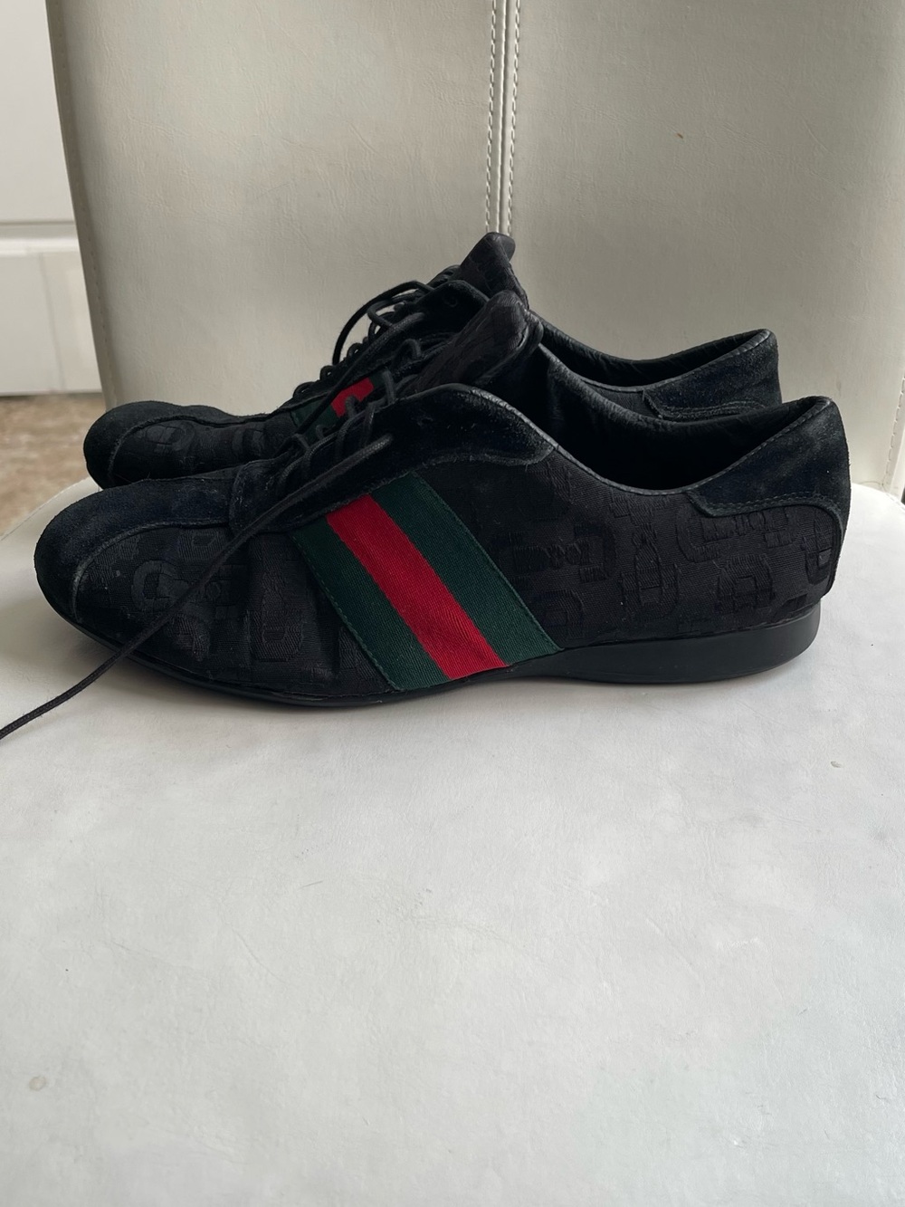 Gucci shoes size 40
